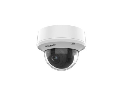 Hikvision 5 MP Mini Dome Kamera mit motorisiertem Variobjektiv und PoC 